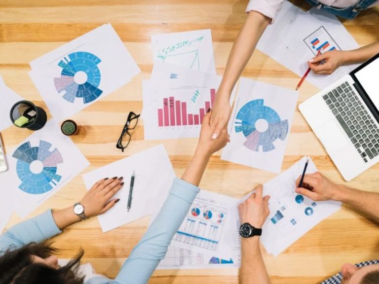 Khảo Sát Nghiên Cứu Khoa Học: Quy Trình Thiết Kế & Phương Pháp Thực