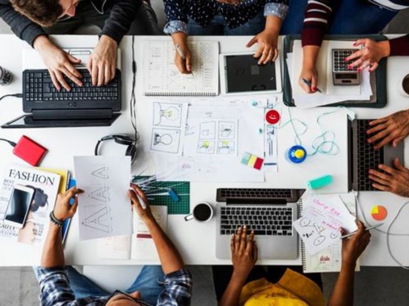 Khảo Sát Nghiên Cứu Khoa Học: Quy Trình Thiết Kế & Phương Pháp Thực