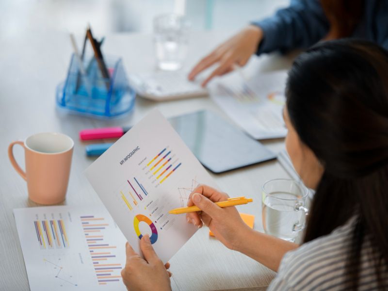 Tìm kiếm Tài liệu Nghiên cứu Khoa học: Từ Phương pháp đến Tổng quan Tài liệu (Literature Review)
